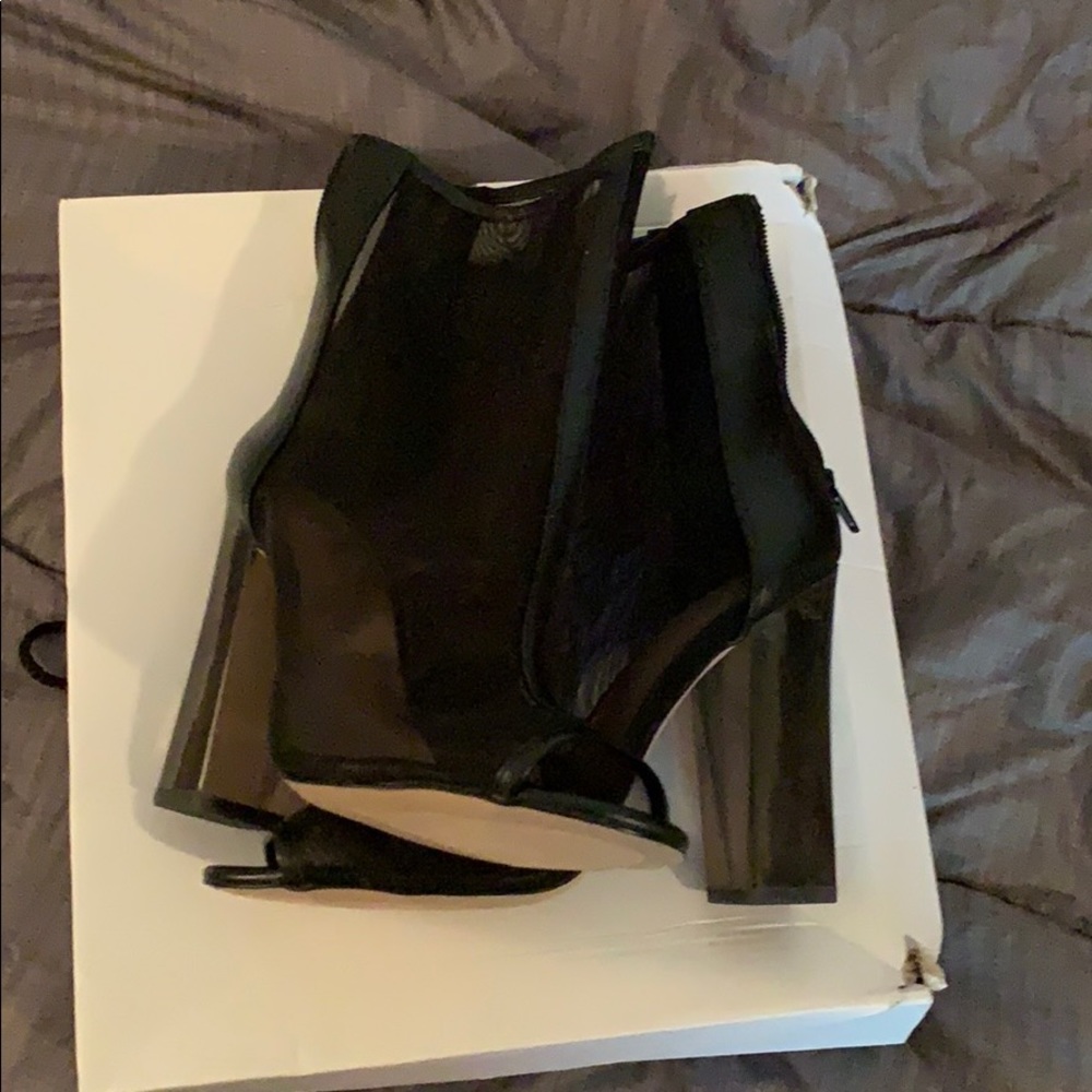 Women booties